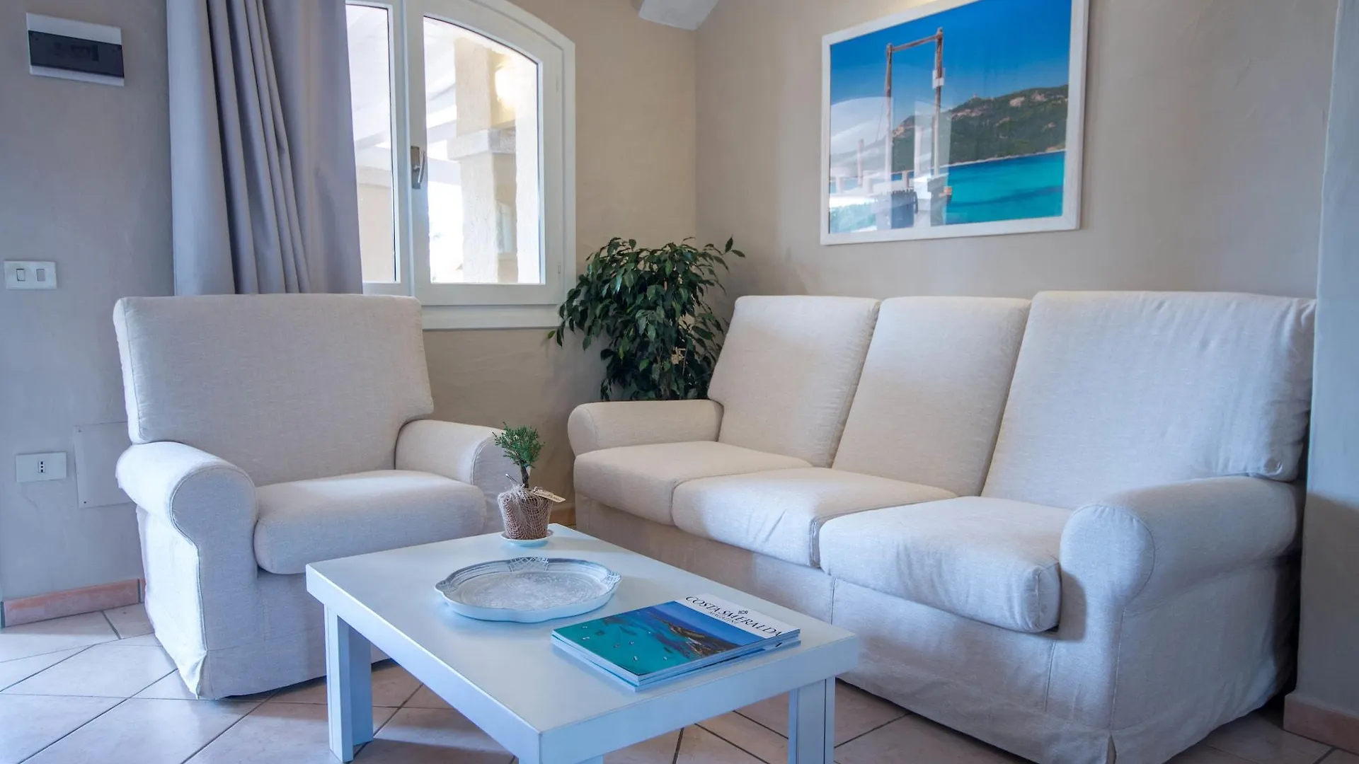 Hotel Nibaru Capriccioli   Capriccioli (Sardinia)