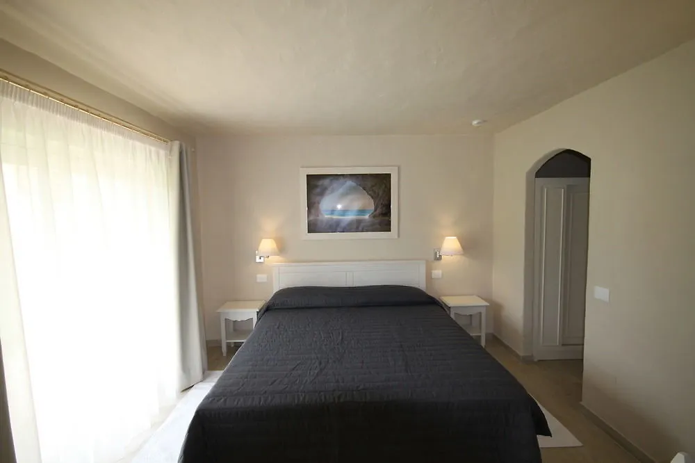 Hotel Nibaru Capriccioli  4*, Capriccioli (Sardinia) Italy