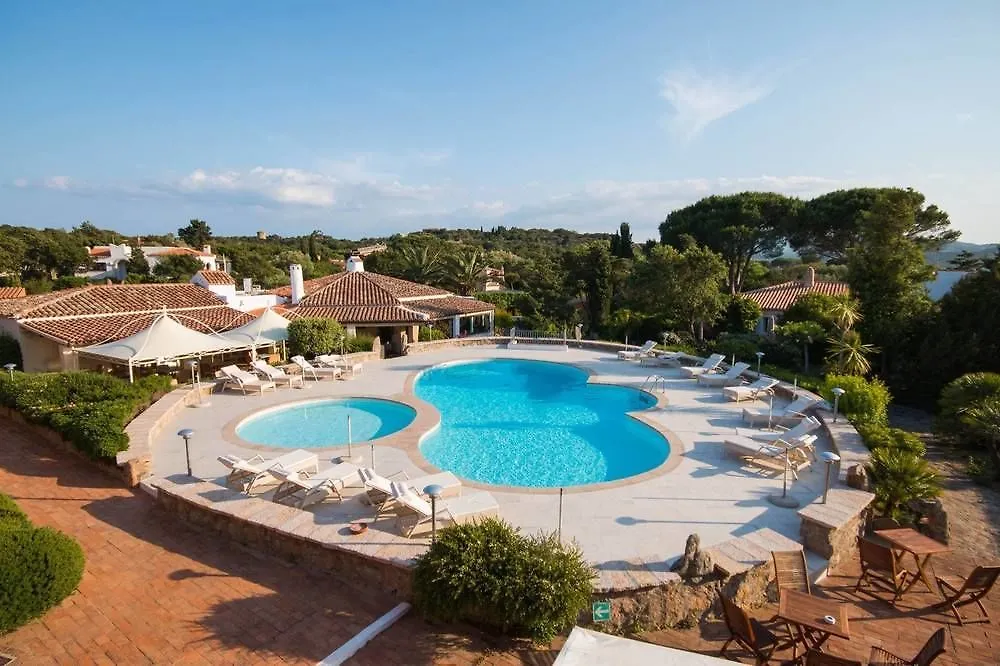 Hotel Nibaru Capriccioli  4*, Capriccioli (Sardinia)